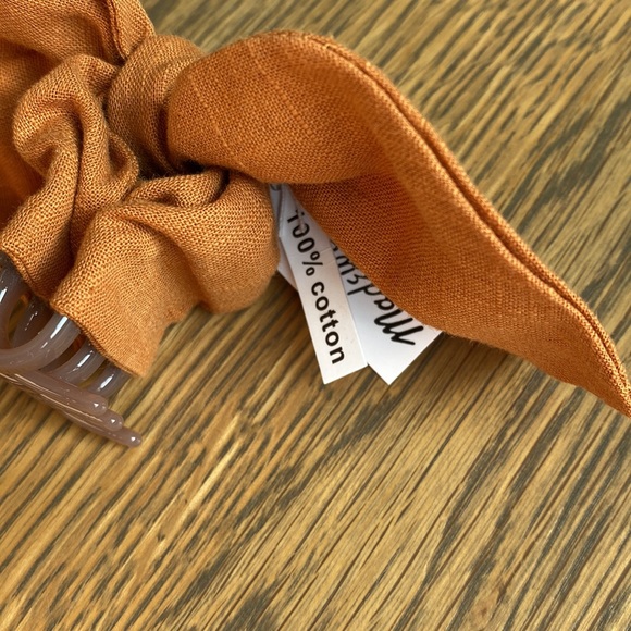 NEW Madewell Bow Claw Hair Clip - Picture 6 of 8